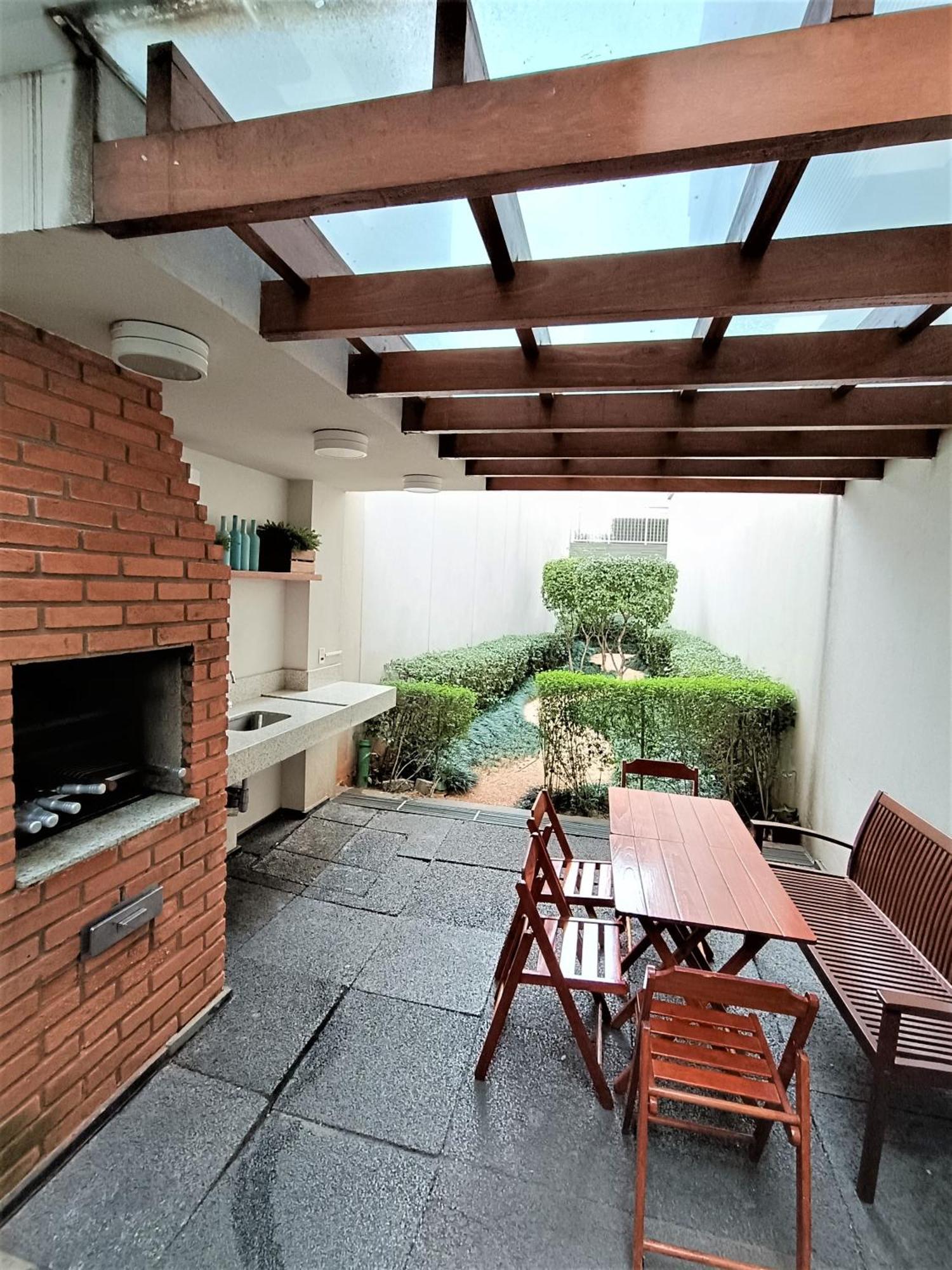 1604 No Bosque Com Um Sala Cozinha Completa E Uma Vaga De Garagem