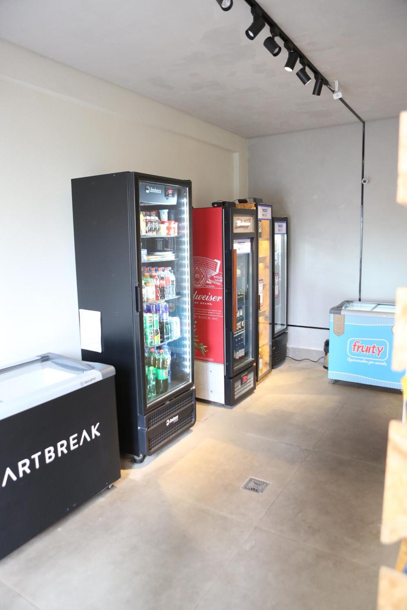 1604 No Bosque Com Um Sala Cozinha Completa E Uma Vaga De Garagem Campinas (Sao Paulo)